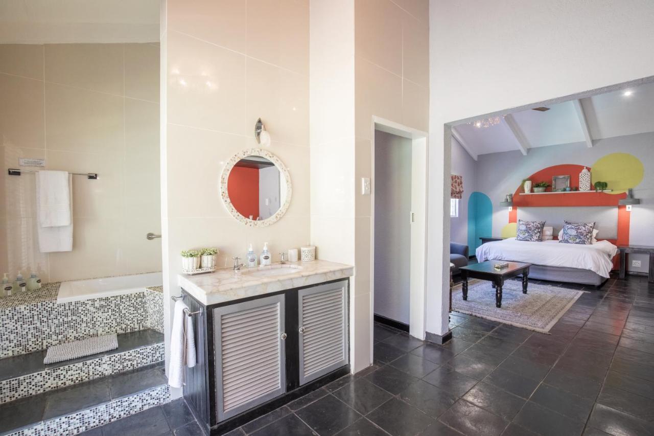 La Roca Guest House Mbombela Ngoại thất bức ảnh