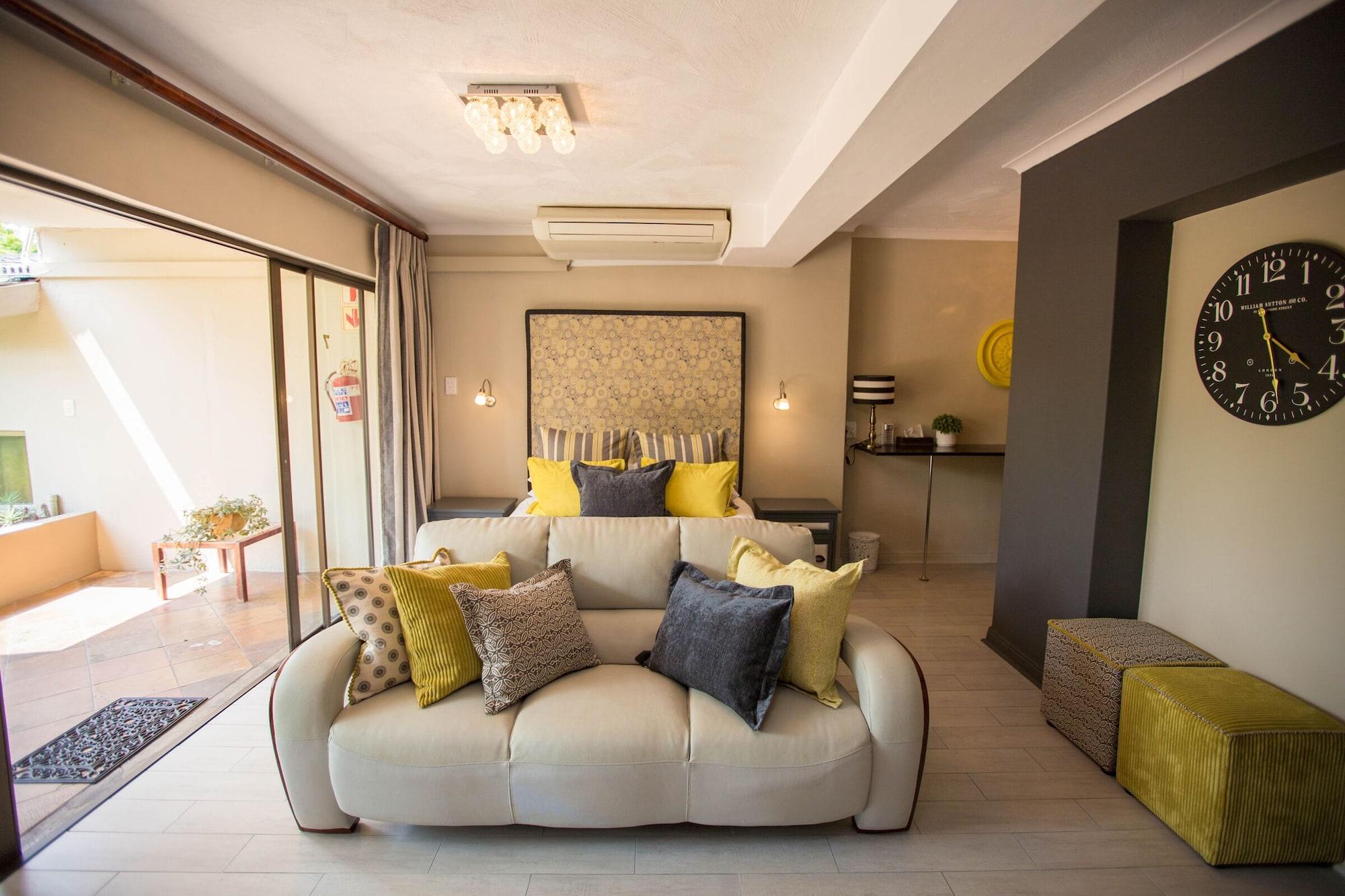 La Roca Guest House Mbombela Ngoại thất bức ảnh